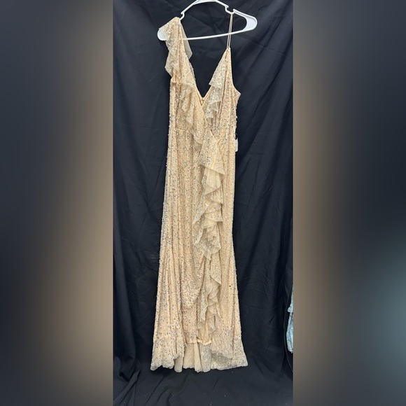 Mac Duggal 10931 NWT EMBELLISHED RUFFLE FAUX WRAP SEQUINED GOWN - Picture 5 of 10